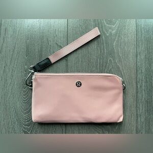 lululemon athletica Pink Wristlet Bag wallet lots of storage bag clutch handbag